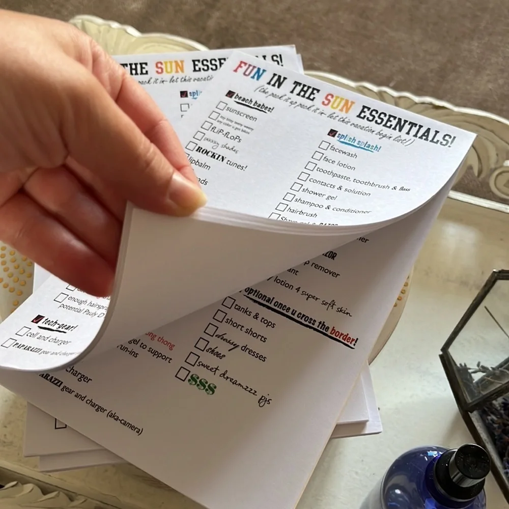 NWOT Packing Checklist / Notepad: “Vacationery” “The Fun In the Sun Esse…